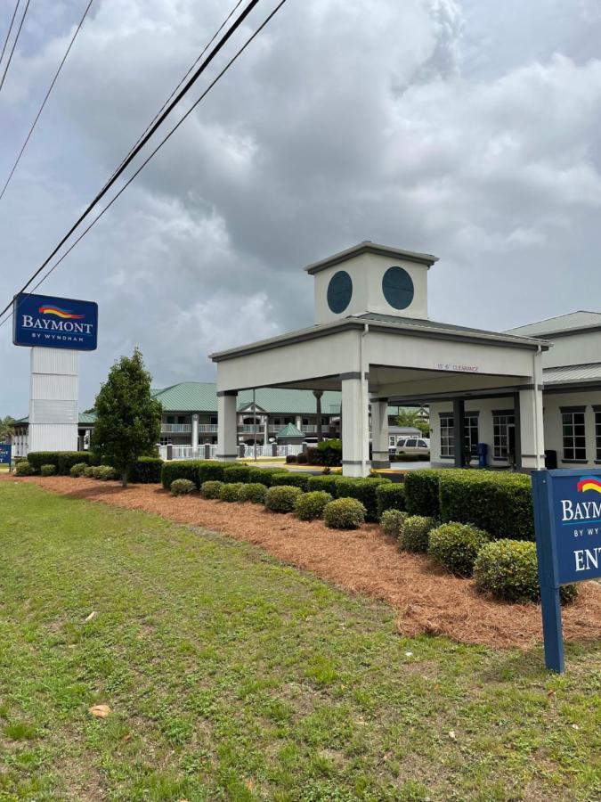 Baymont By Wyndham Marianna Exterior foto