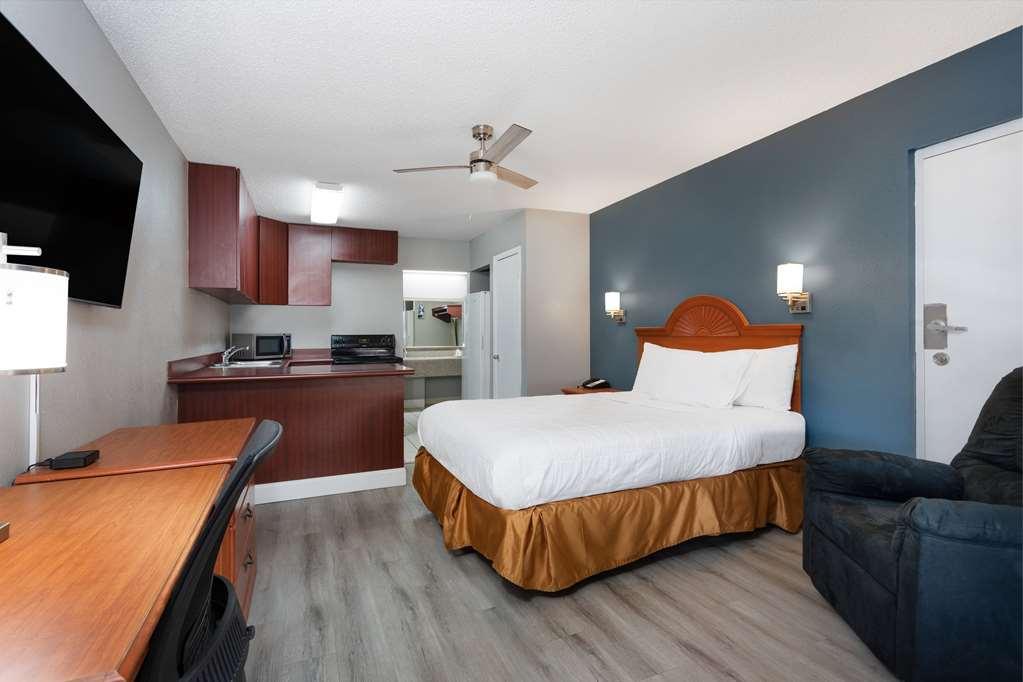 Baymont By Wyndham Marianna Quarto foto